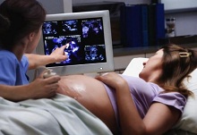 Во время беременности каждая женщина  проходит УЗИ (ультразвуковое исследование).